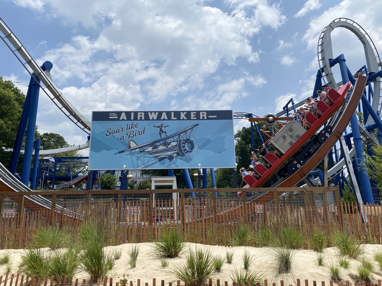 Airwalkers is a side to side spinning roller coaster.