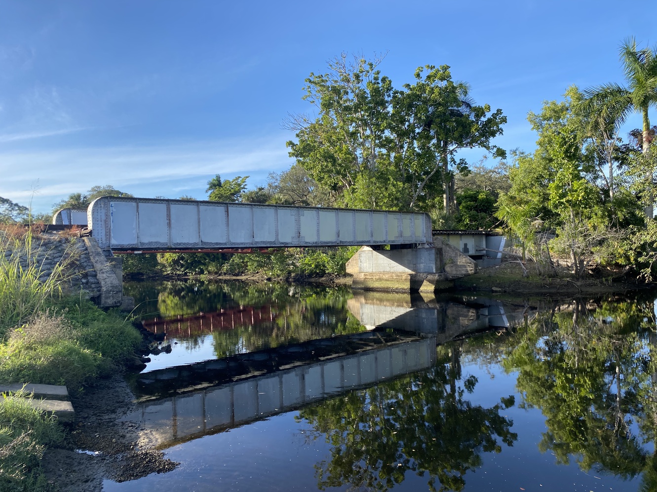 This is the railroad bridge over the Imperial River.