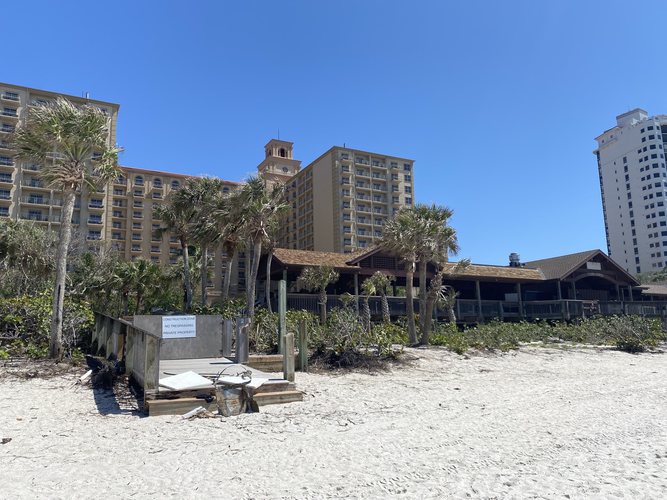 Bring a cooler to
      Vandy Beach, because all beach-side snack shacks are closed at
      this time.